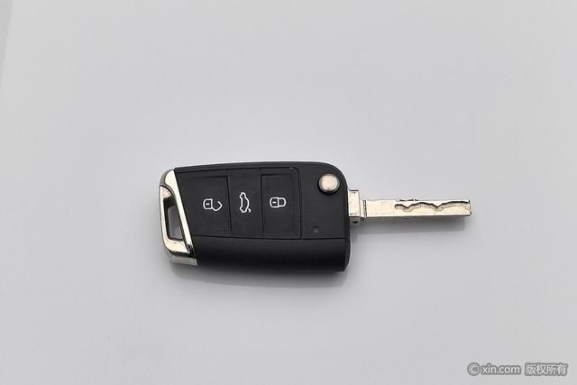 Volkswagen Sagitar 2021 280 TSI DSG — фото 6