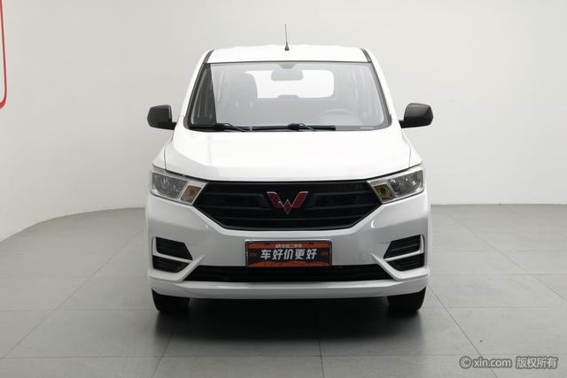 Wuling Hongguang 2021 1.5 L SMTBase — фото 2