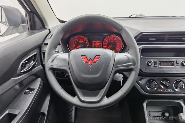 Wuling Hongguang 2021 1.5 L SMTBase — фото 14