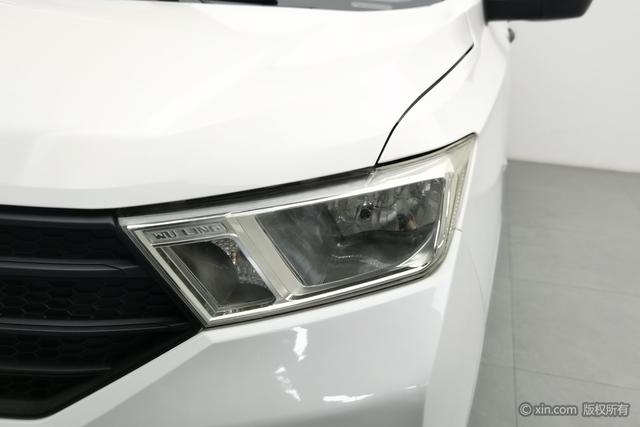 Wuling Hongguang 2021 1.5 L SMTBase — фото 7