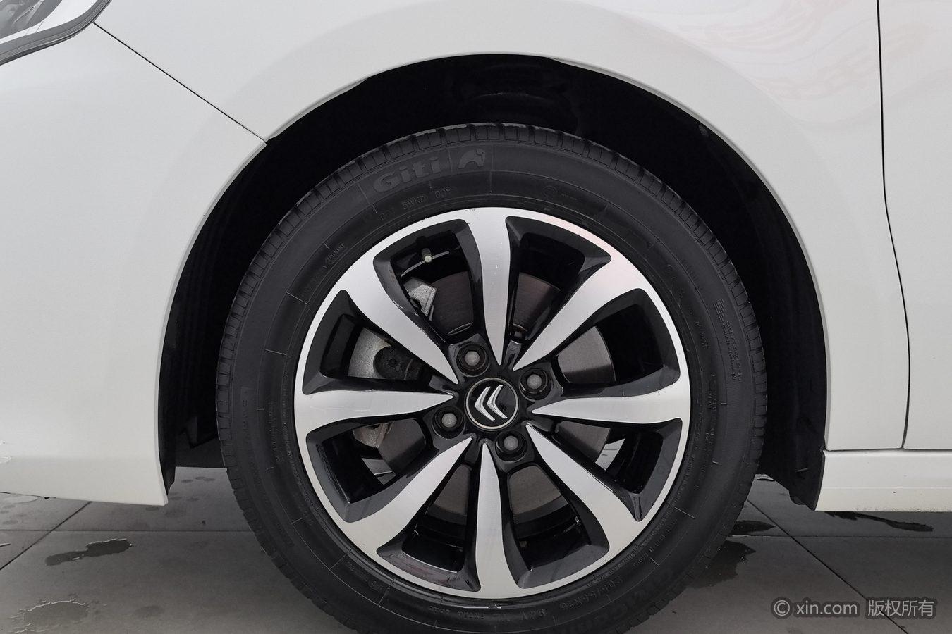 Citroen C4 2016 1.6L AT Luxury