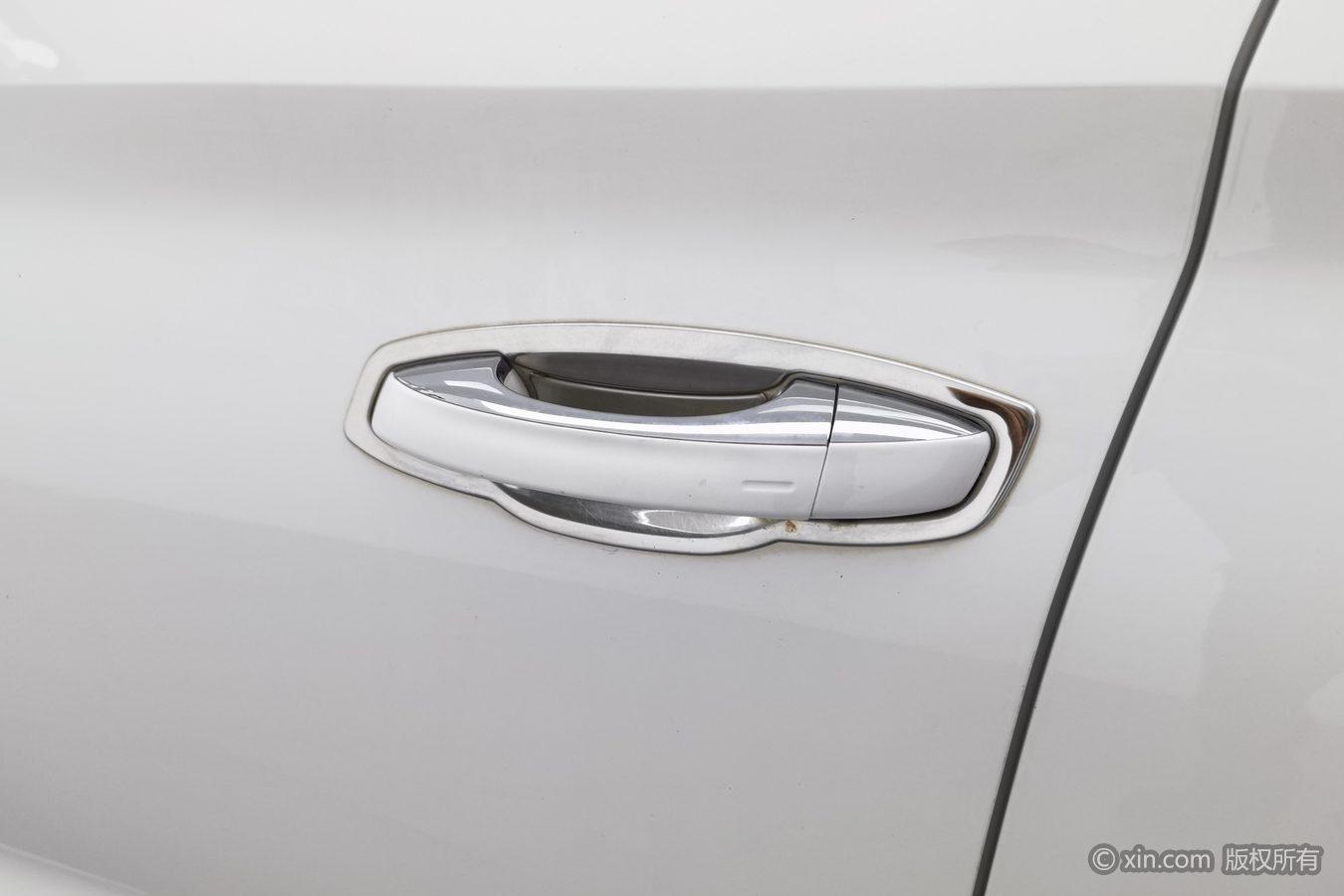 Skoda Kodiaq 2017 TSI330 7 мест Luxury