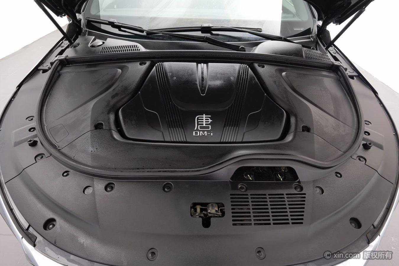 BYD Tang DM 2024 DM-i 112KM