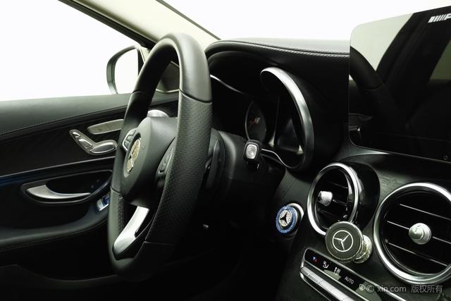 Mercedes Benz C-Class 2017 — фото 8