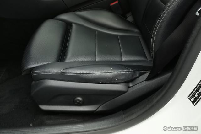 Mercedes Benz C-Class 2017 — фото 18