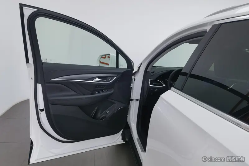 Buick Enclave — фото 15