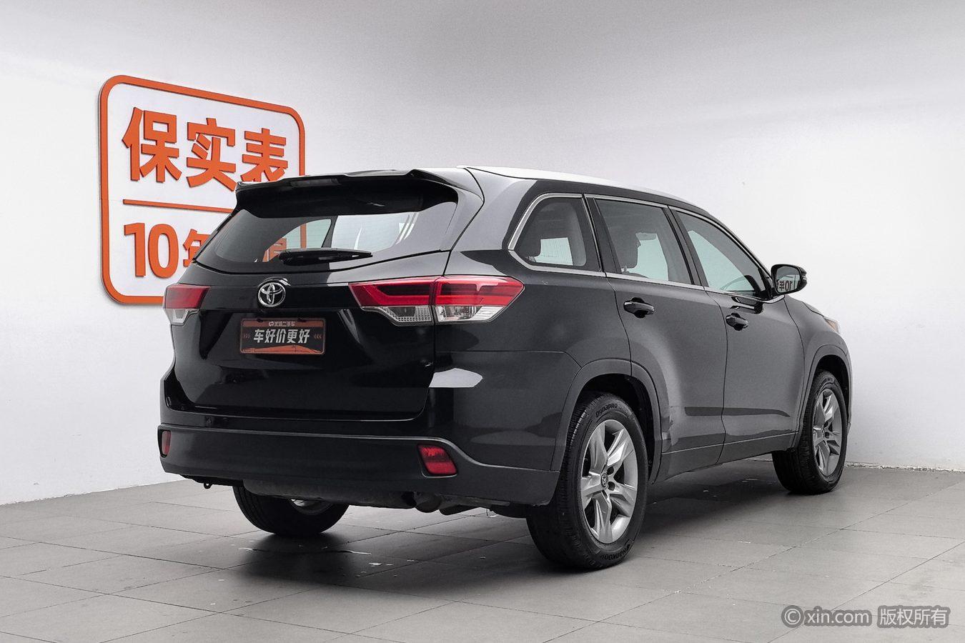 Toyota Highlander 2021 2.0T Luxury 7 мест