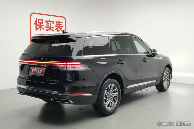 Lincoln Aviator 2023 3.0 T V 6 4 WD — фото 4