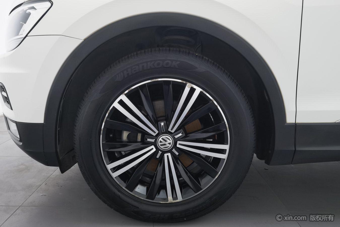 Volkswagen Tiguan L L 2019 330TSI AT Comfort V
