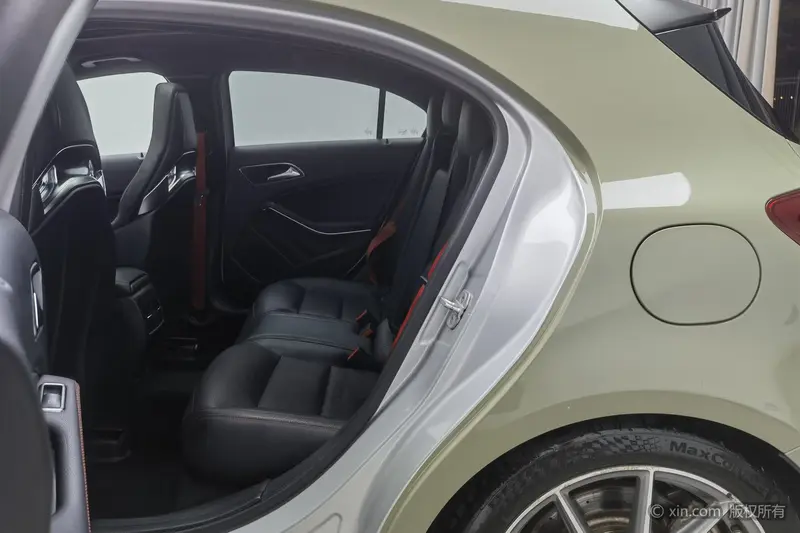 Mercedes-Benz A-Class AMG A 45 4 MAT IC — фото 14