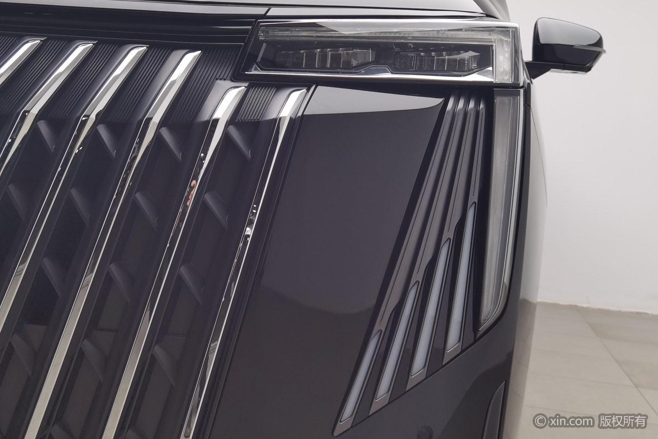 GAC M8 2024 2.0TGDI Luxury