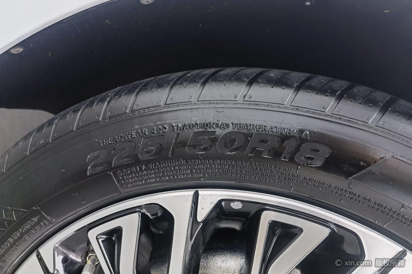 Hongqi H5 2024 2.0T AT