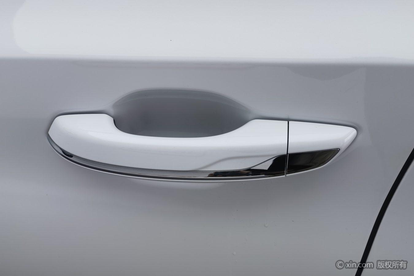 Hongqi H5 2024 2.0T AT