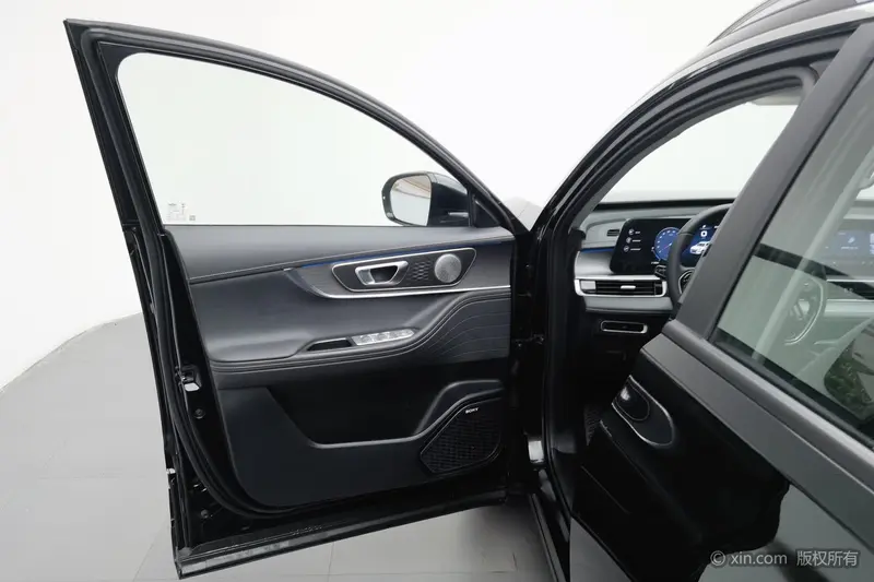 Chery Tiggo 8 PRO — фото 16