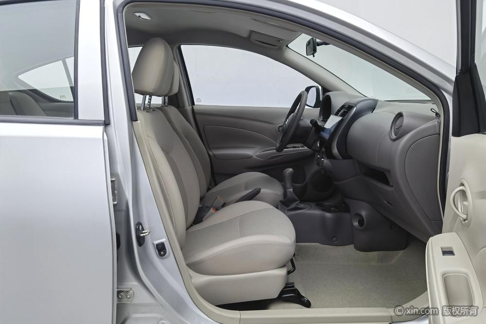 Nissan Sunny, фото 23