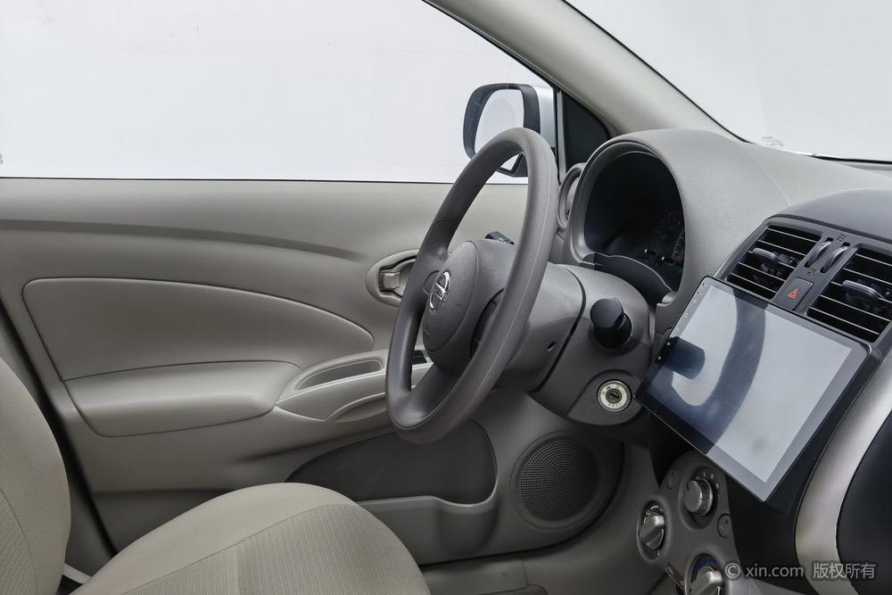 Nissan Sunny, фото 24