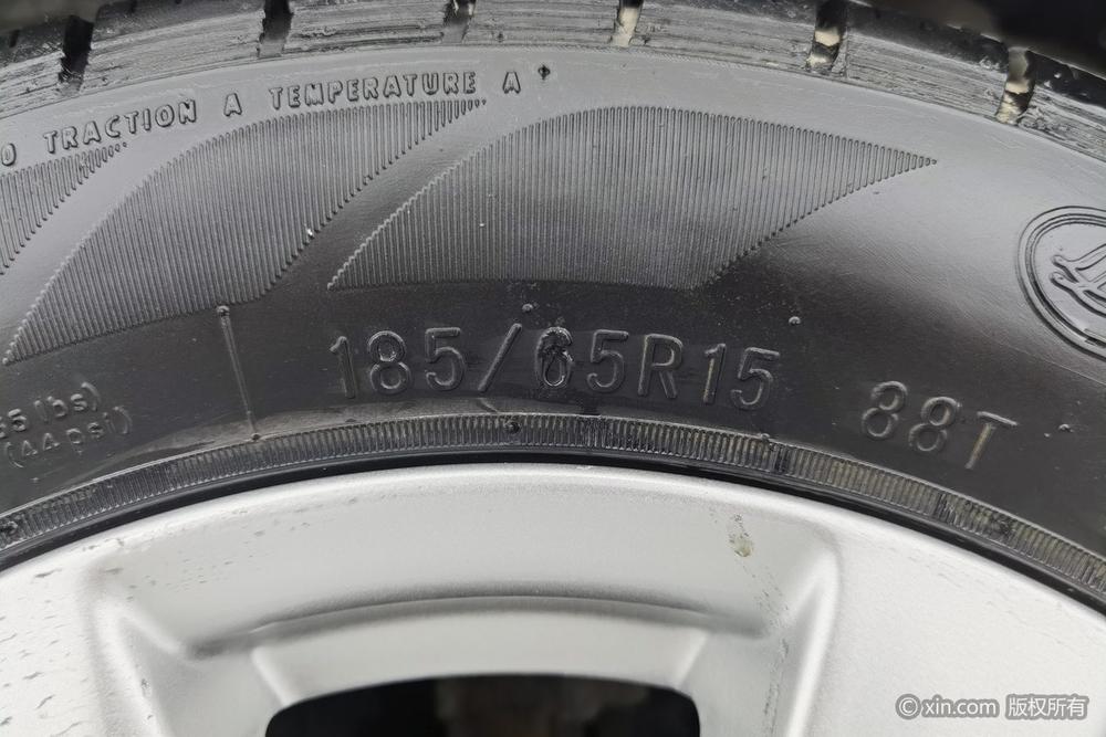 Nissan Sunny, фото 11