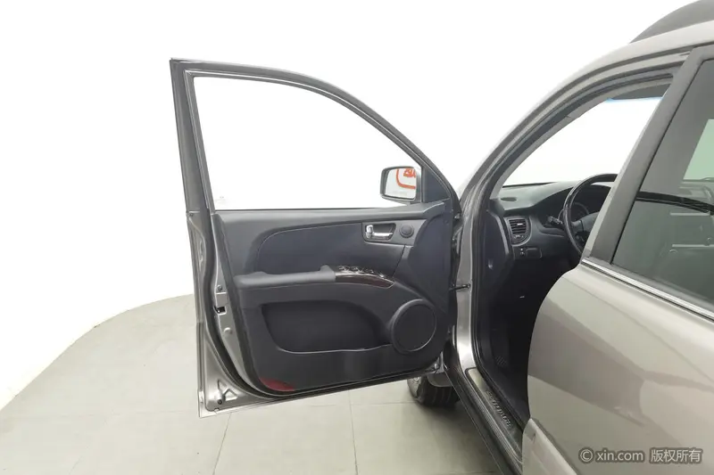 Kia Sportage — фото 17