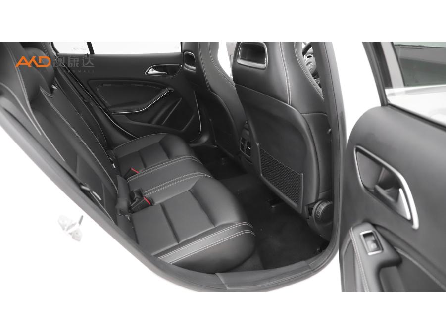 Mercedes-Benz GLA 2019 GLA 200 Fashion