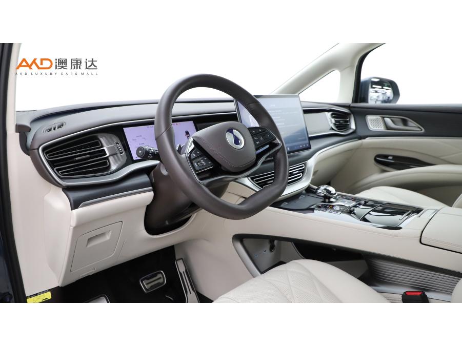 Denza D9 DM 2025 Smart Drive 1020 Flagship
