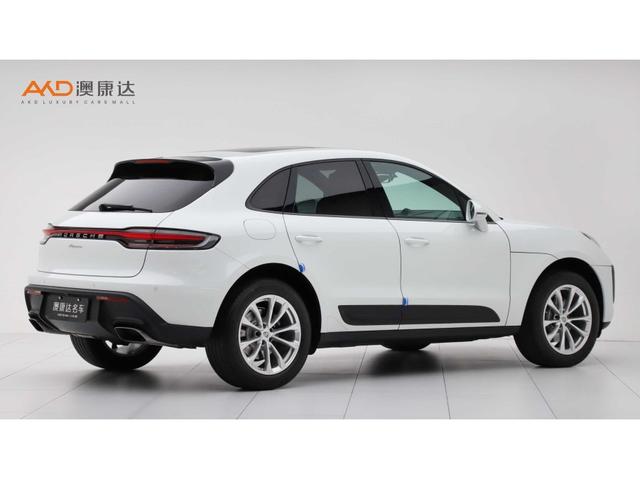 Porsche Macan 2022 Macan 2.0 T — фото 4