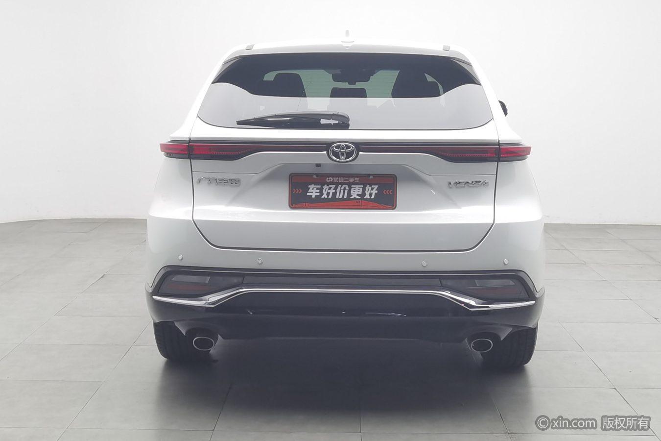 Toyota Venza 2024 2.0L CVT Luxury