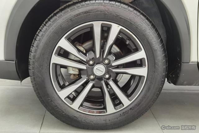 Nissan Kicks 2020 1.5 L MT — фото 5