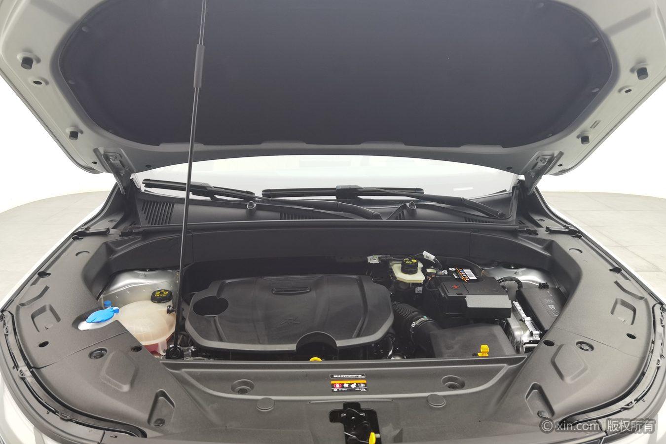 Geely Boyue L L 2023 1.5TD DCT Luxury