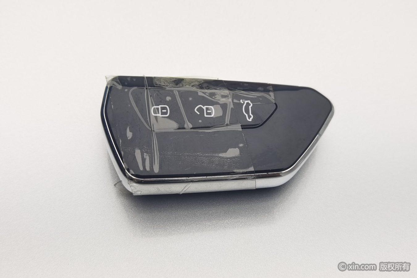 Geely Boyue L L 2023 1.5TD DCT Luxury