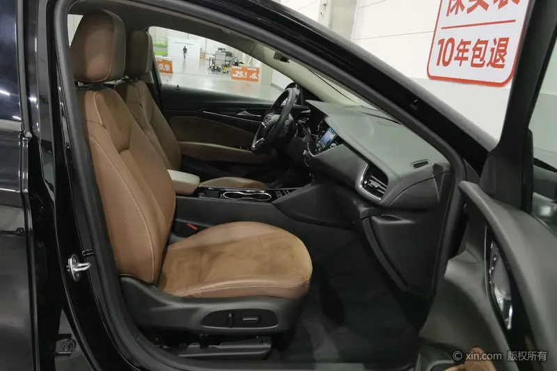 Buick Regal — фото 14