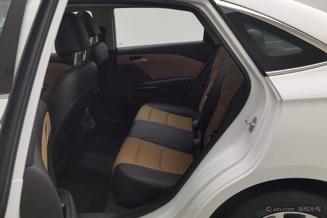 Chevrolet Cruze id 3810547 из Китая 19