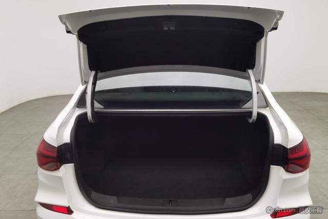 Chevrolet Cruze id 3810547 из Китая 21