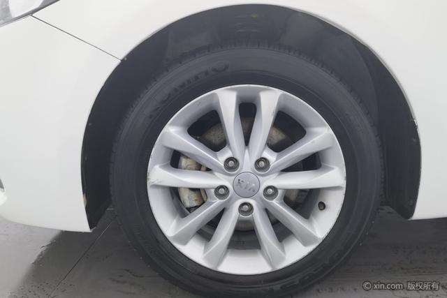 Kia K3 id 4210240 из Китая 17