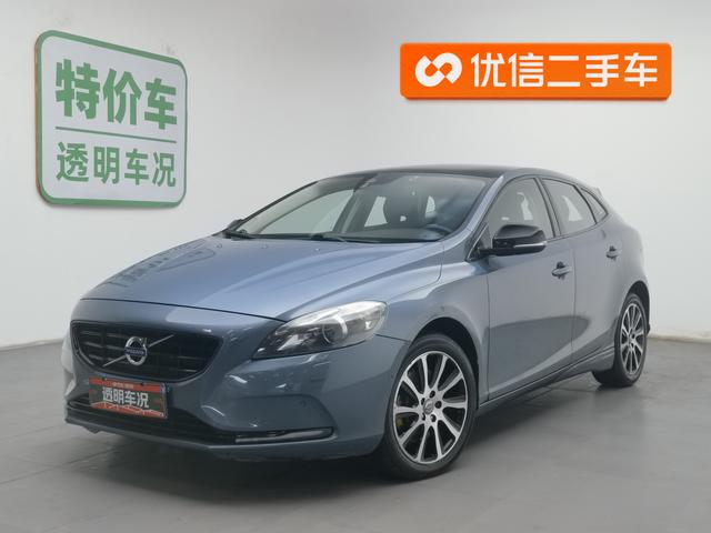 Volvo V40 2013 года выпуска