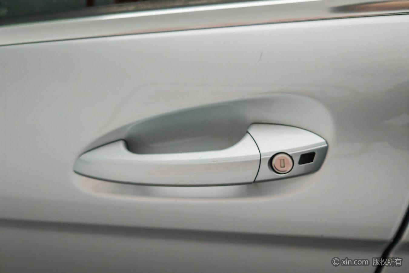 Mercedes-Benz C-Class C 2010 C 200 CGI