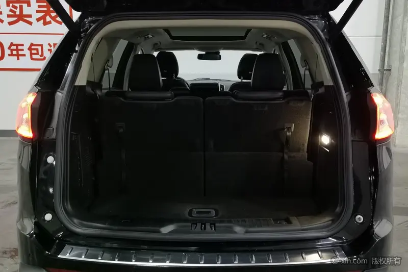 Ford Edge — фото 18