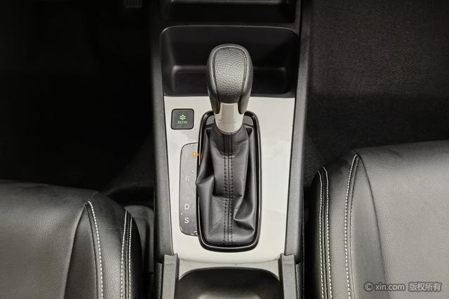 Honda Fit 2021 1.5 L CVT — фото 15