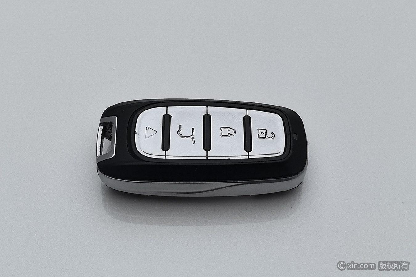 GAC GS8 2017 320T Luxury Smart Connect 7 мест