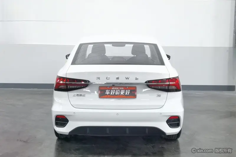 Roewe i 5 1.5 L CVT Platinum — фото 3