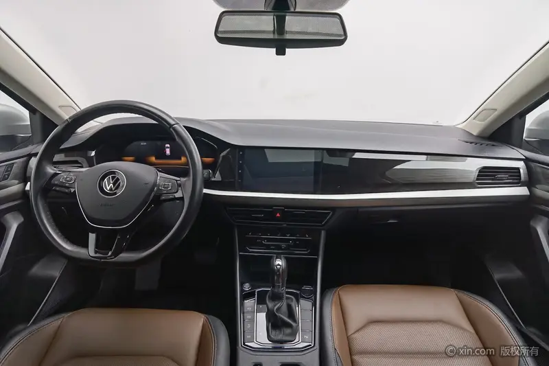 Volkswagen Lavida 280 TSI DSG Luxury — фото 8