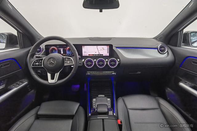 Mercedes-Benz GLA 2022 GLA 220 4 MATIC — фото 11