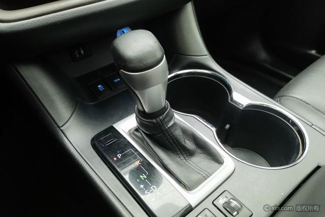 Toyota Highlander 2015 3.5 L 4 WD 7 — фото 14