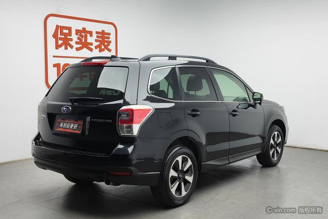 Subaru FORESTER 2016 2.5i — фото 4
