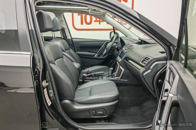 Subaru FORESTER 2016 2.5i — фото 19