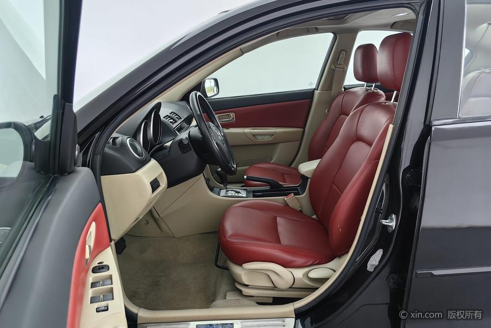 Mazda 3, фото 17