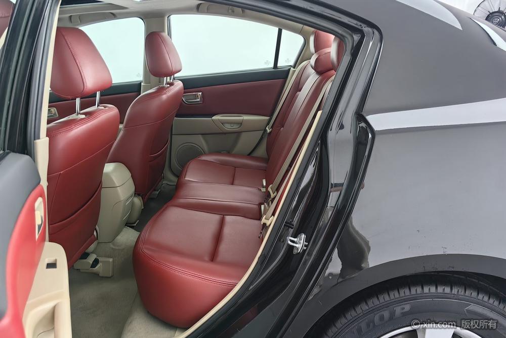 Mazda 3, фото 19