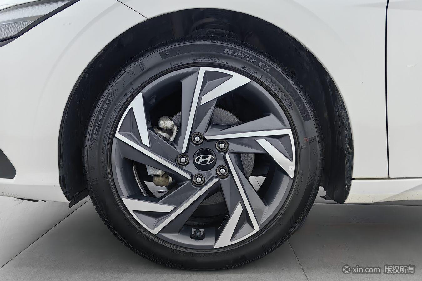 Hyundai Elantra 2023 1.5L CVT GLX Elite