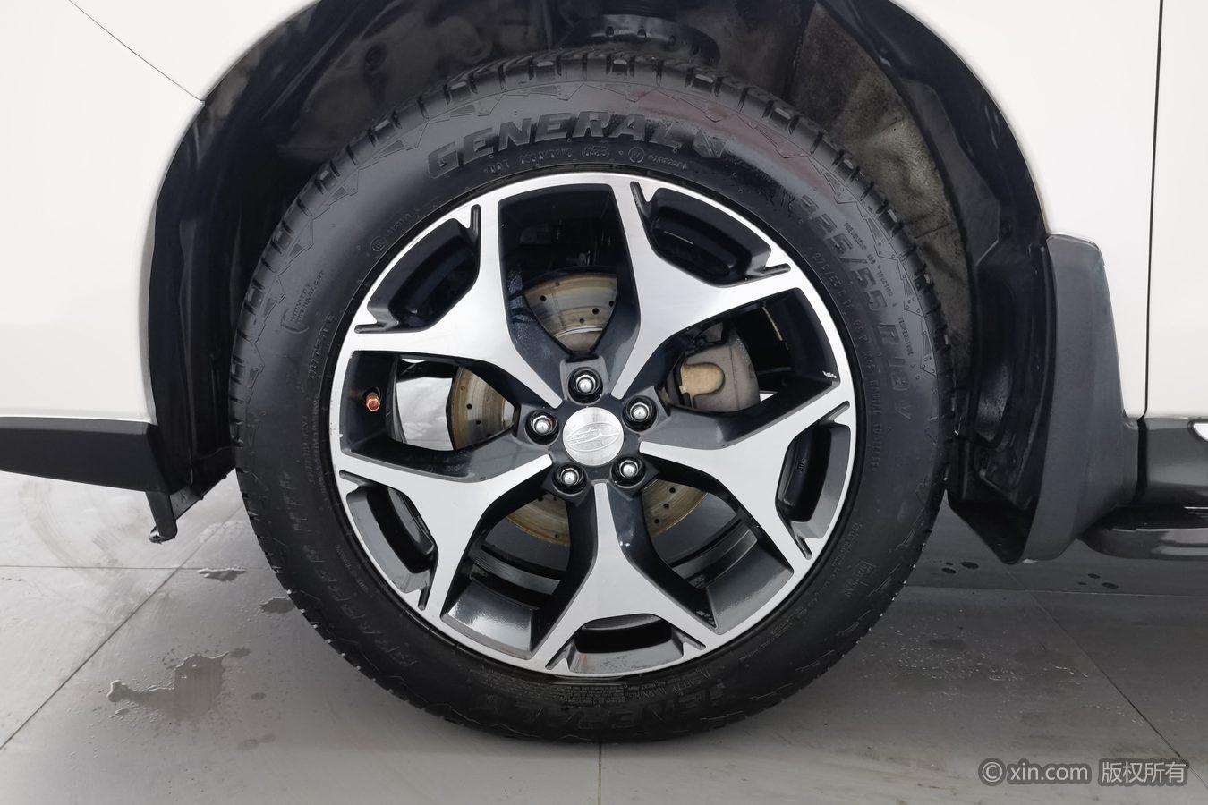 Subaru Forester 2015 2.0i