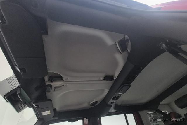 BAIC BJ40 2020 2.0 T AT 4 WD — фото 20