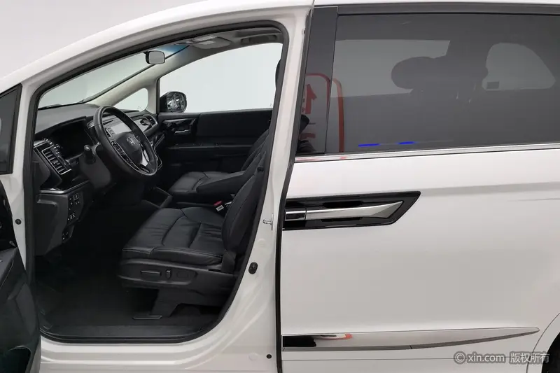 Honda Elysion 2.0L — фото 14